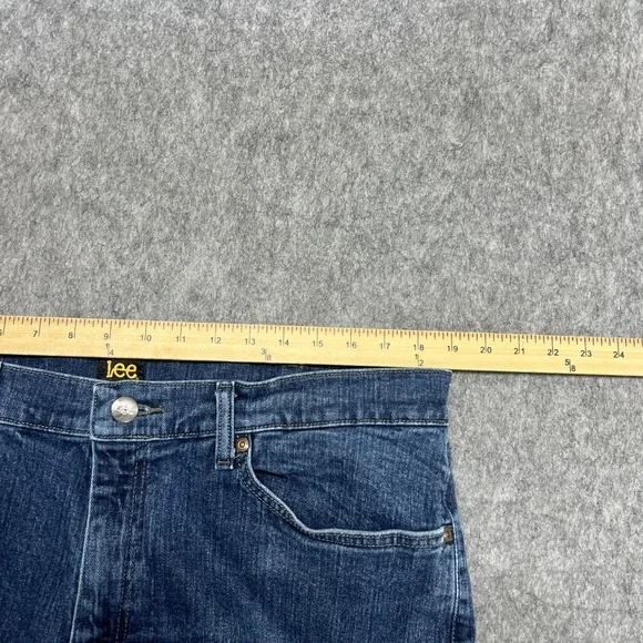 Lee Jeans Mens 38x30 Blue Straight Stretch Denim Medium Wash Pants FITS38x29 - Picture 11 of 15